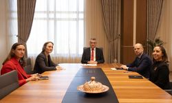 Erhürman, Fransa’nın Lefkoşa Büyükelçisi Kolacko ile görüştü