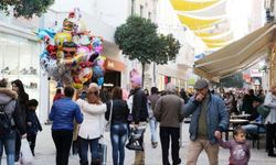 Rumlar, “homurdansalar da hayatlarından memnun”