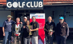 Çiftler Golf Turnuvası şampiyonu Sabriye Holland & Gareth Griffiths