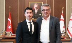 Erhürman, Tazegül’ü kutladı