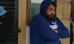 Uyuşturucu içip kaza yaptı, ehliyetsiz çıktı