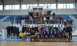 YDÜ’de “Futsal” Şampiyonu Diş Hekimliği Fakültesi