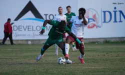 Yeşilova, Mormenekşe’yi el boş gönderdi