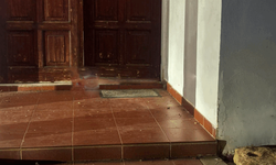 Sanatçı Yorgos Gavriil’in evine patlayıcı madde atıldı