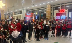 Atletlerimiz coşkuyla karşılandı