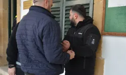 Araç dolandırıcısı cezaevine gönderildi