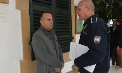 Eski eşini taciz etti