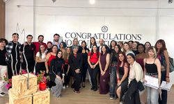 DAÜ İç Mimarlık Bölümü'nde üstün başarı gösteren öğrencilere sertifika verildi