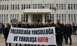 Kamuda yetkili beş sendikadan Bayındırlık ve Ulaştırma Bakanlığı önünde eylem