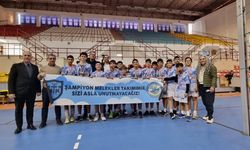 Erkeklerde şampiyon Gazimağusa Türk Maarif Koleji