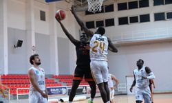 Soyer Altınbaş Kıbrıs’tan net galibiyet