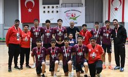 U18’de şampiyon DİGEM ve UKÜ