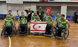 Vakıflar Tekerlekli Sandalye Basketbol takımı zirvede
