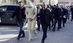 Hedefte iki galeri daha vardı