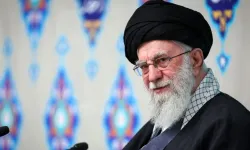 Hamaney'in konutunun yakınına 7 füze isabet etti