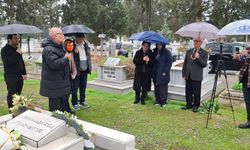 Dr. Burhan Nalbantoğlu, ölümünün 46’ncı yıl dönümünde kabri başında anıldı