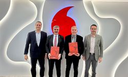 KKTC Badminton Federasyonu ile Telsim iş birliği protokolü imzaladı