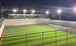 Doğan halı sahaları ışıl ışıl