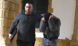 Şüpheli hareketleri ele verdi