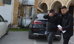 Sokak ortasında vandallık