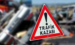 Güzelyurt-Girne yolunda kamyon otobüse çarptı