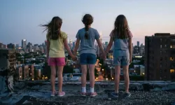 Üç kardeş, el ele intihar etti