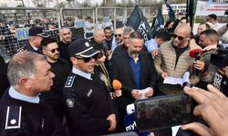 Sendikalar, grev erteleme kararını tanımayacaklarını açıkladı