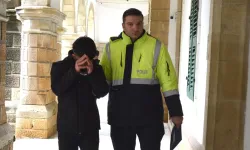 Sırt çantasından mermi çıktı!