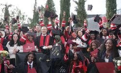 UKÜ 2025 – 2026 Akademik Yılı Güz Dönemi Mezuniyet Töreni yapay zekâ destekli dijital sistemle gerçekleştirildi