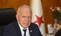 “Başbakan yönetemiyor”