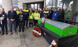 Trafik kazasında hayatını kaybeden Mavideniz için Girne Belediyesi’nde tören düzenlendi