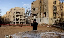 İran'dan İsrail'e büyük misilleme