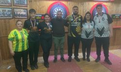 Kadınlarda Duygu, Gençlerde Osman şampiyon