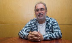 ‘Kellesi' istenen gazeteci özür diledi