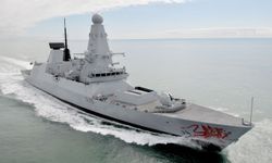 HMS Dragon gemisi bölgeye gelmek üzere yola çıktı
