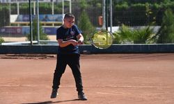 Geleceğin tenisçileri heyecan dolu maçlarda mücadele etti