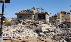 İsrail, Lübnan'ın güneyindeki beldelere saldırılar düzenledi