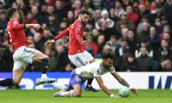 Manchester United, Aston Villa'yı devirdi