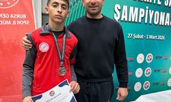 Mahmut, 200 metrede Türkiye ikincisi