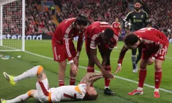 Osimhen’in kolunda kırık, Noa Lang’ın parmağında kesik