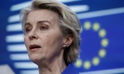 “AB olarak Kıbrıs'ın yanında dimdik duruyoruz"