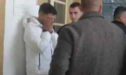 Çaldığı cep telefonunu sattı