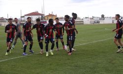 Derbide kazanan Yeniboğaziçi