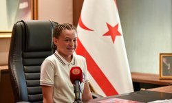 Öztürkler, makamını Şht. Yalçın İlkokulu öğrencisi Rana Dalay'a devretti