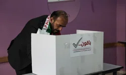 Filistinliler sandık başında