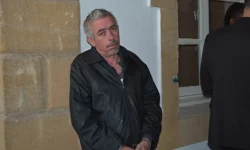 “Kızının kafasını keserim”