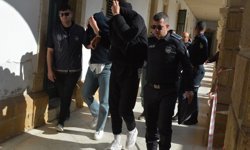 Biri serbest kaldı, diğeri cezaevine gönderildi