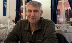 Cevdet komutan sevenlerini yasa boğdu