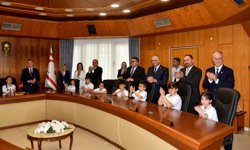 Kabineyi çocuklar devraldı