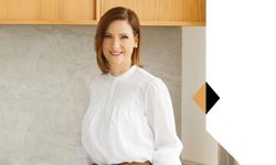 Güney Kıbrıs’ın “First Lady’sinin” büyükelçi olarak atanması eleştiri konusu oldu